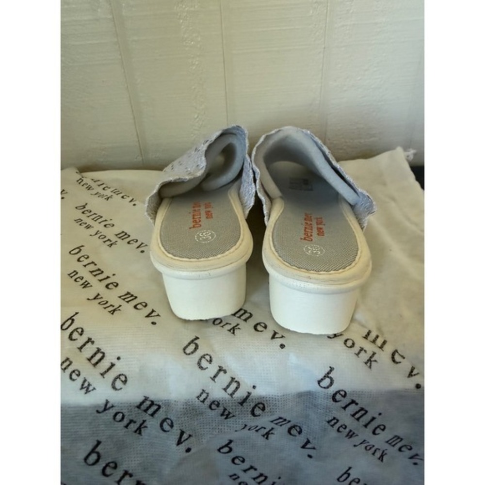 Bernie Mev Silver Woven Metallic Slide Wedge Sandals Mules Womens Size 36 - Picture 7 of 7